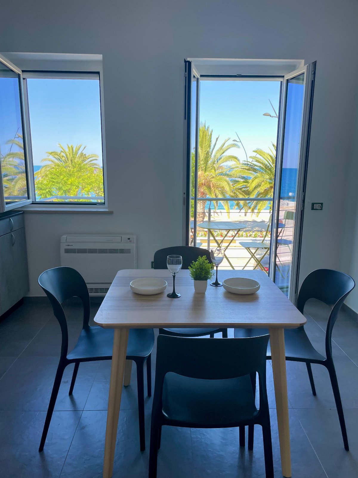 FRONTE MARE ECOSOSTENIBILE