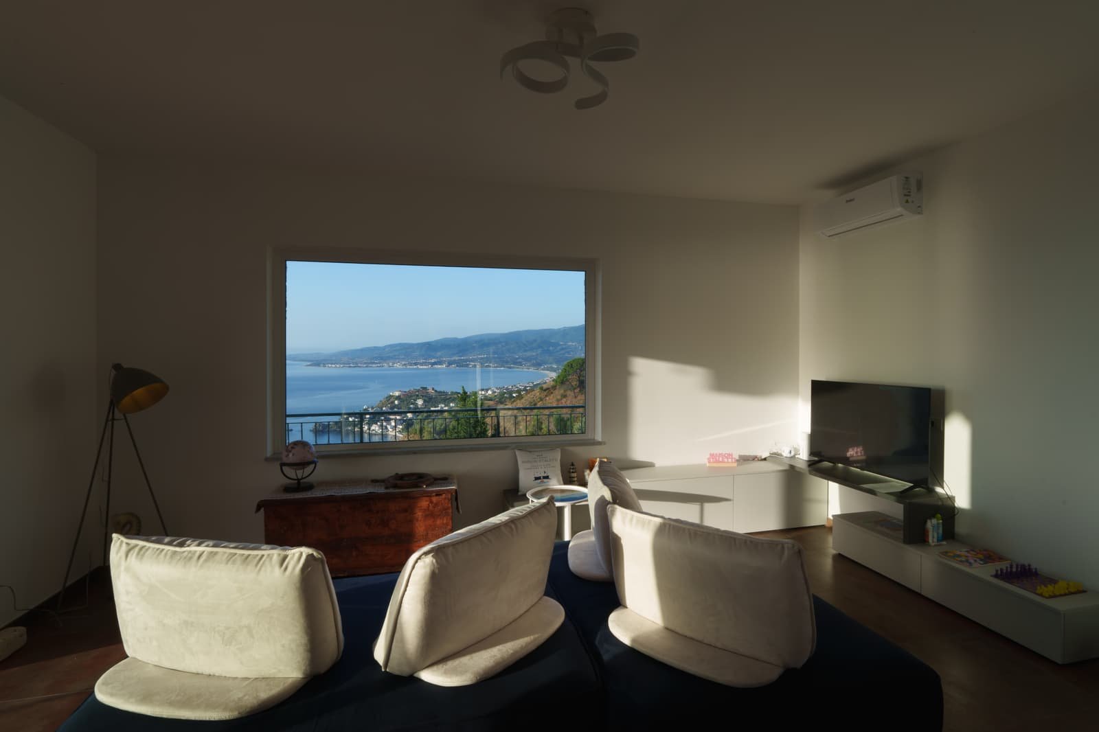 MAISON STALETTÌ - Sea-view suite on the Golfo di Squillace