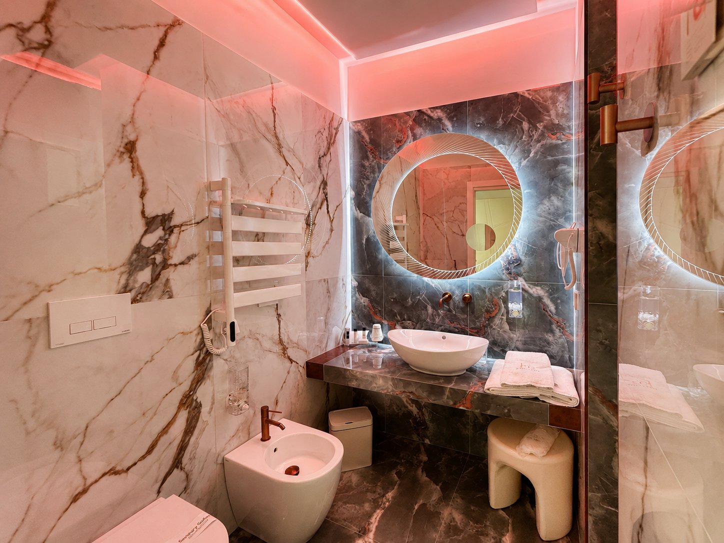 Kreart Boutique Suites & Deluxe Rooms in centro a Crotone