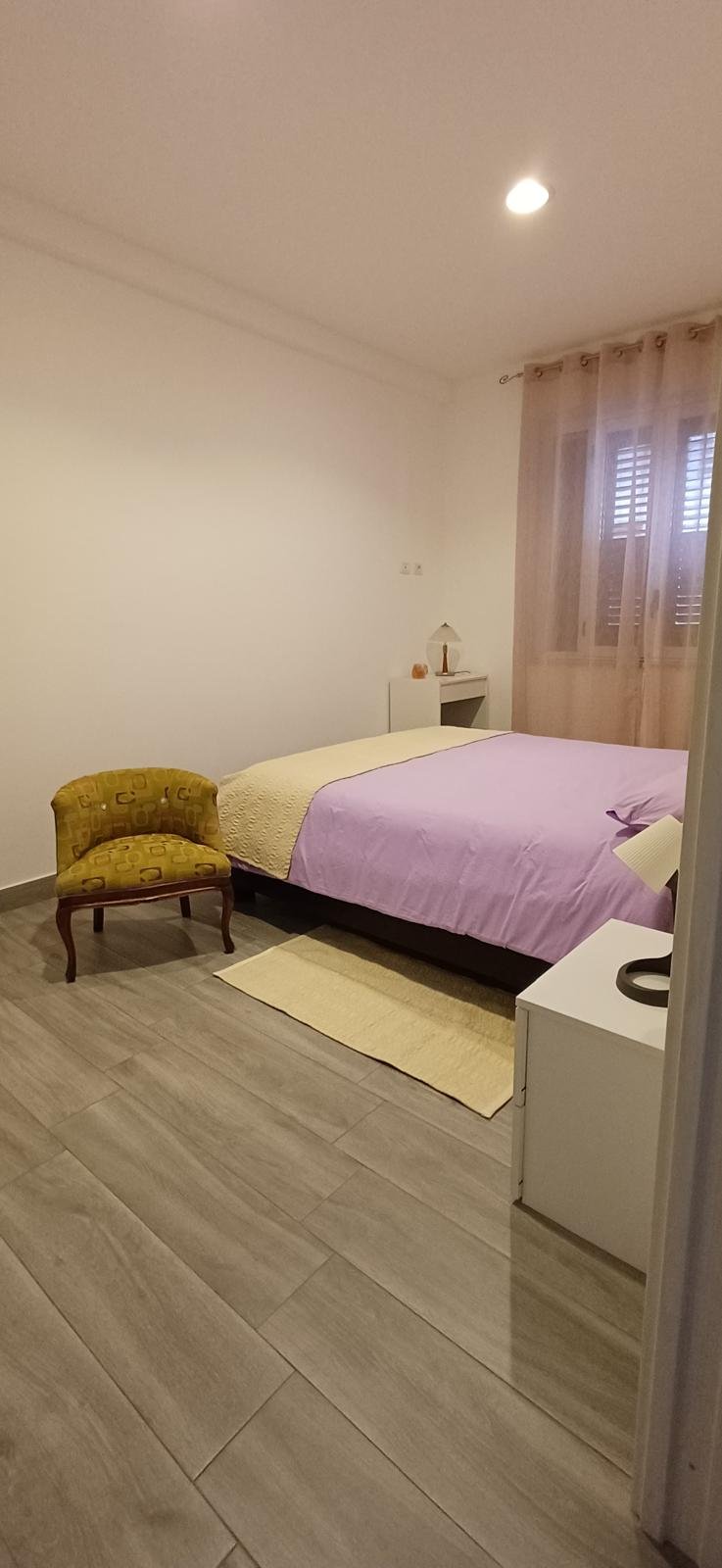 Casa indipendente in centro, vicino al mare