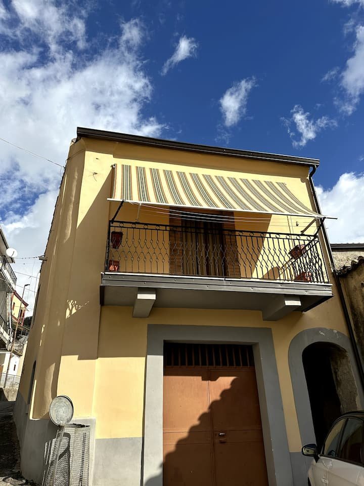 A la sombra del campanario