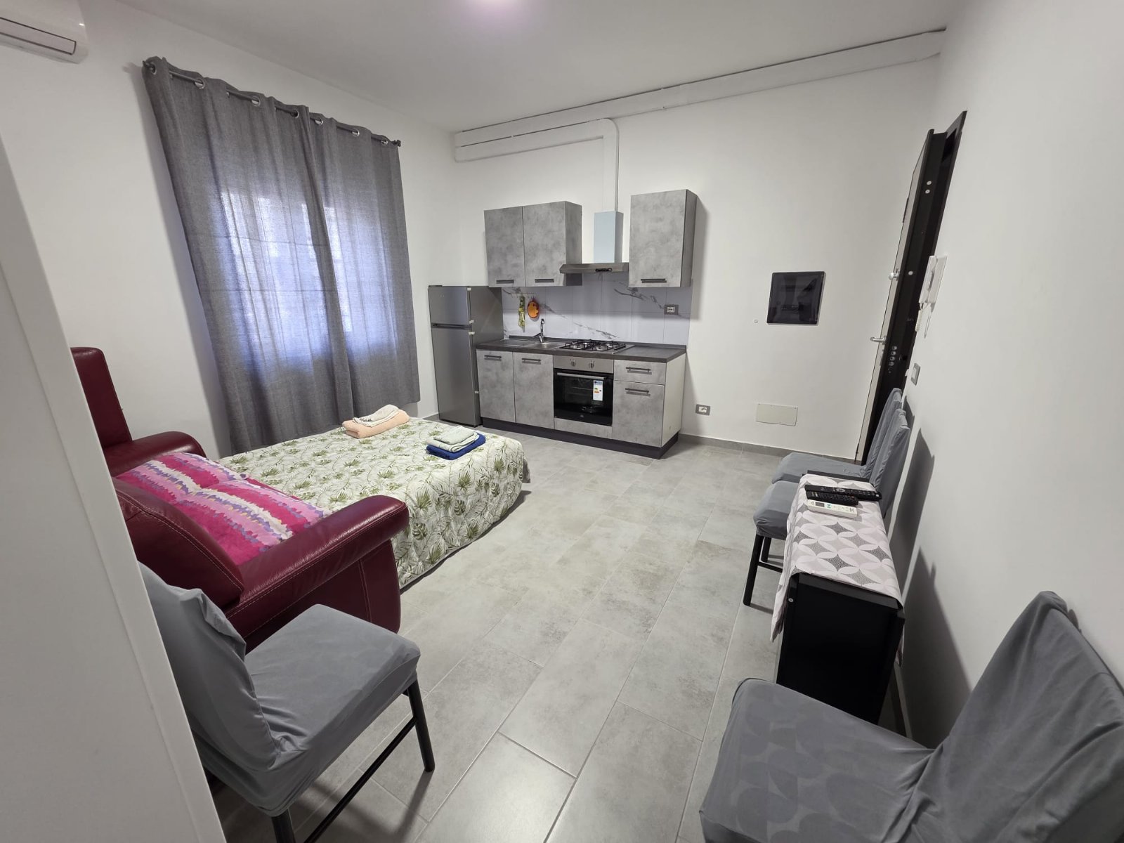 Bilocale sul lungomare di Crotone a 2 minuti dal mare