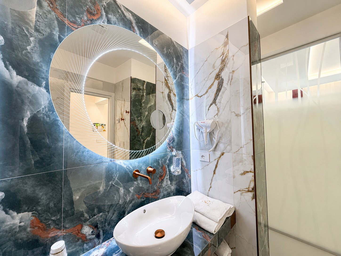 Kreart Boutique Suites & Deluxe Rooms in centro a Crotone