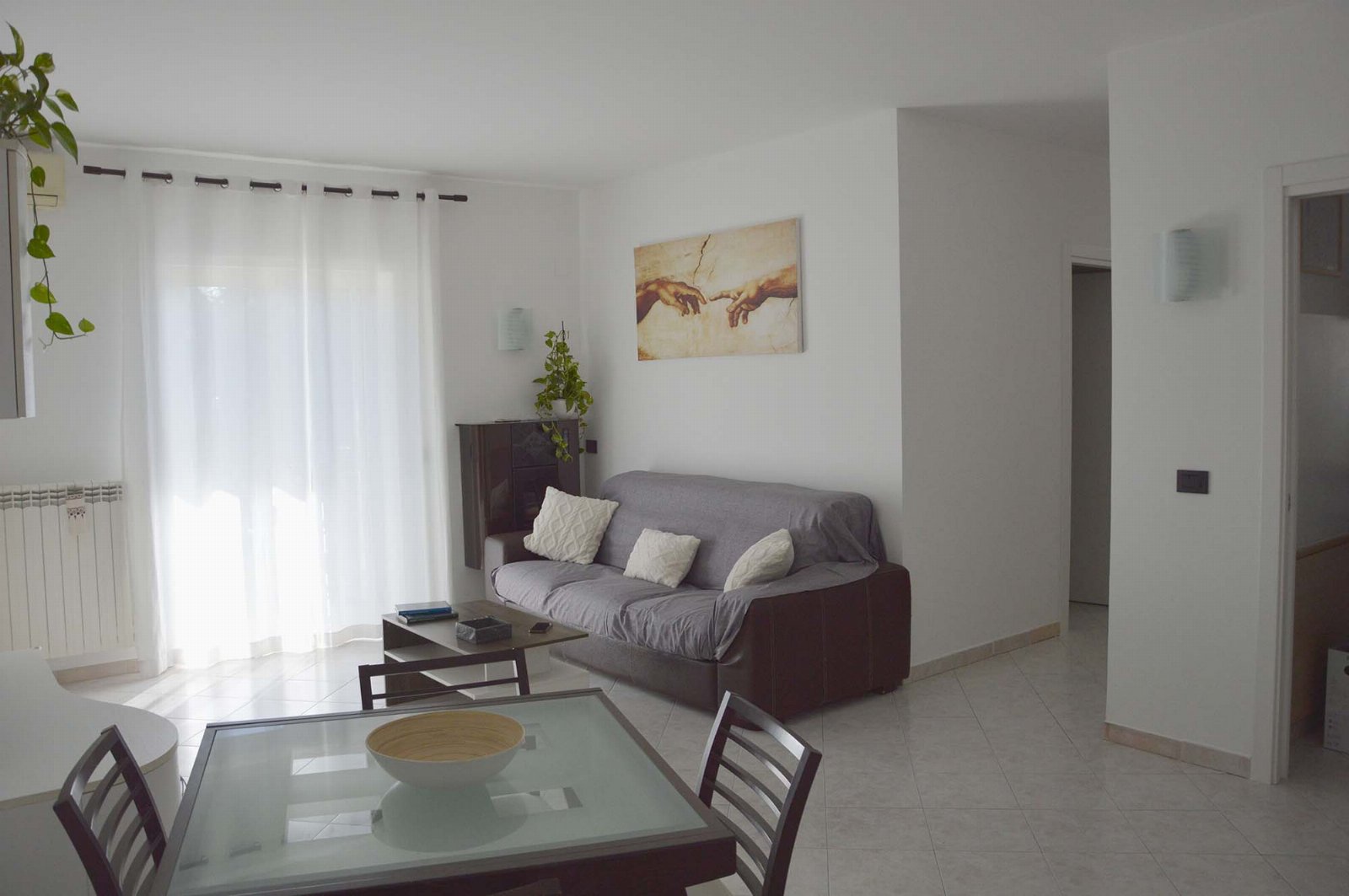 Habitación en apartamento compartido con el anfitrión, con uso de toda la casa