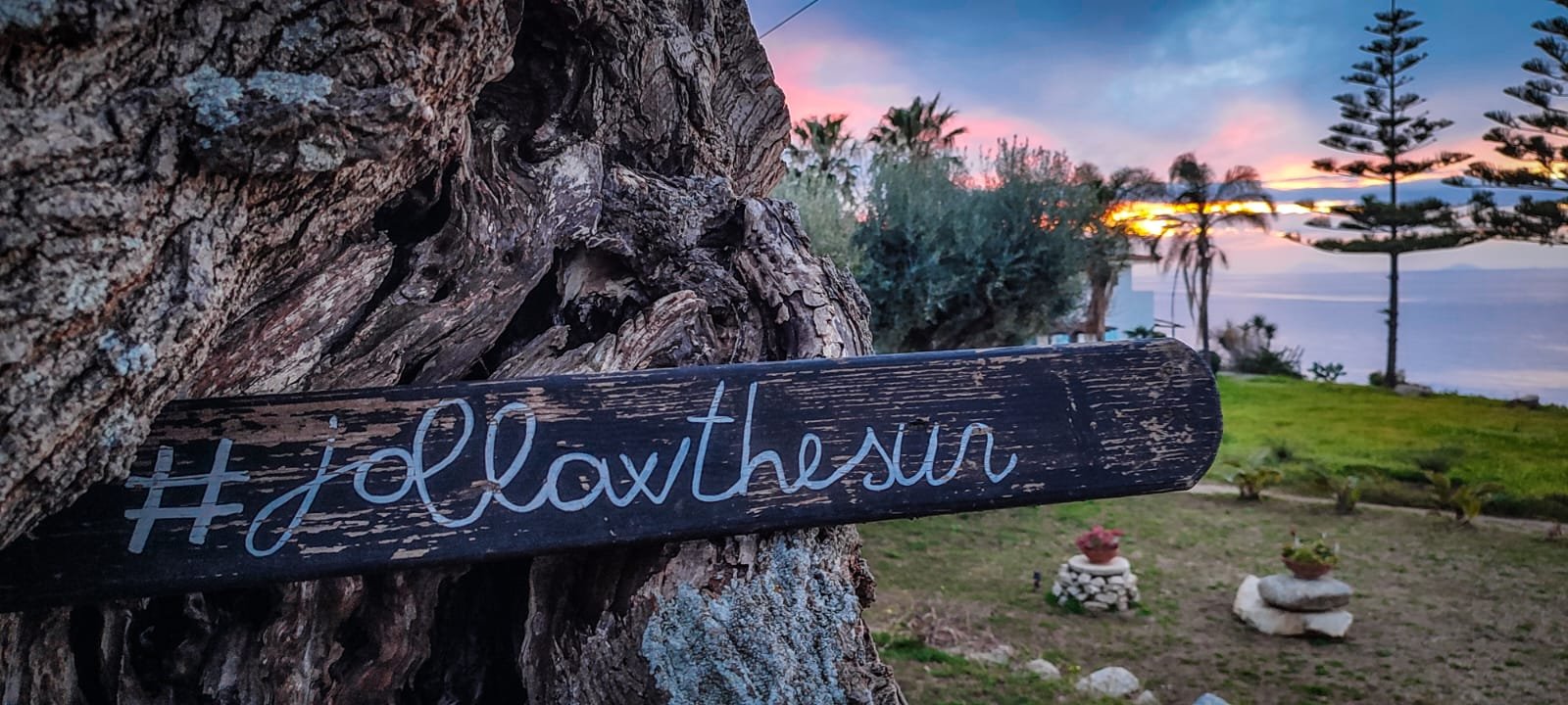 Double Room in B&B with Private Beach. Sunset Yoga.