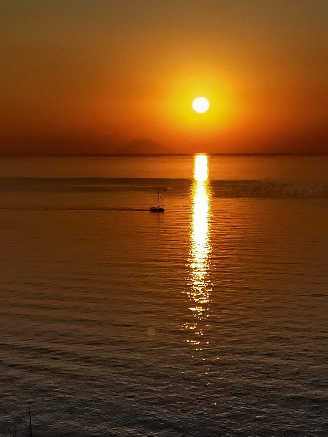 Double Room in B&B with Private Beach. Sunset Yoga.