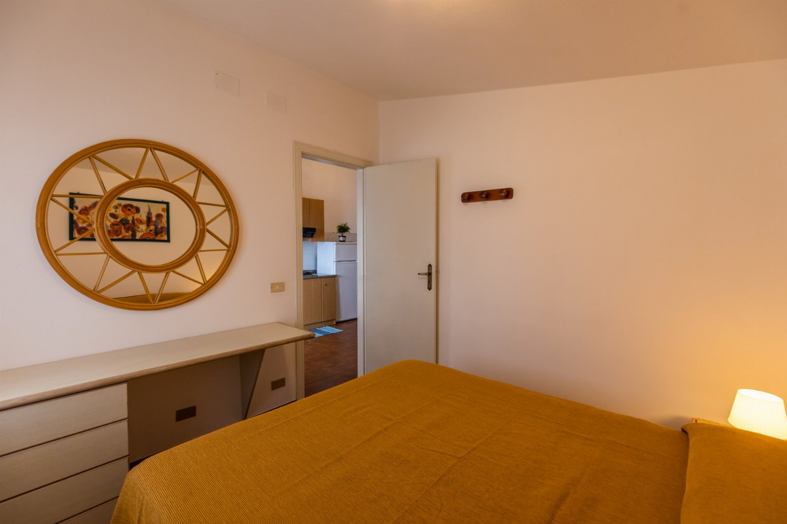 Capo Vaticano: Appartamenti Trilocale 3 posti con cucina vista mare. Spiaggia privata. Sunset Yoga