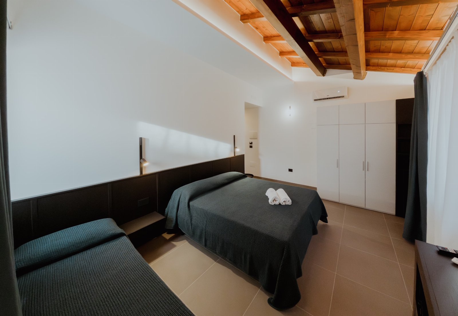 B&B completamente nuovo e dotato di tutti i comfort situato nel cuore del centro storico di Laino Borgo