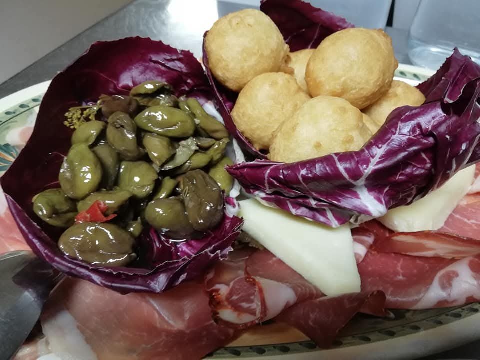 Agriturismo a Paola vicino al Santuario San Francesco e vicino al mare con piscina ristorante pizzeria fattorie didattiche