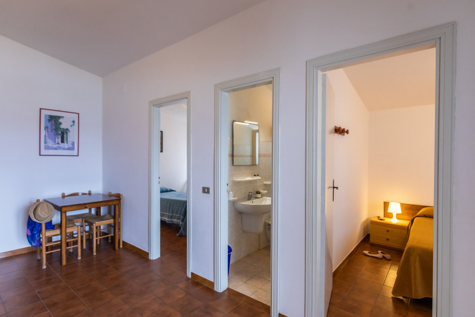 Capo Vaticano: Appartamenti Trilocale 3 posti con cucina vista mare. Spiaggia privata. Sunset Yoga