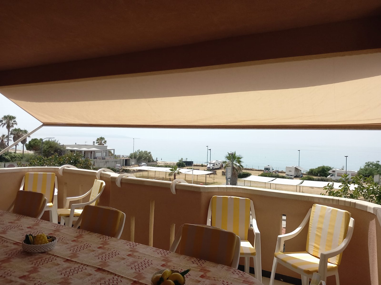 OCEANFRONT Vacation Rentals at Villa Wanda