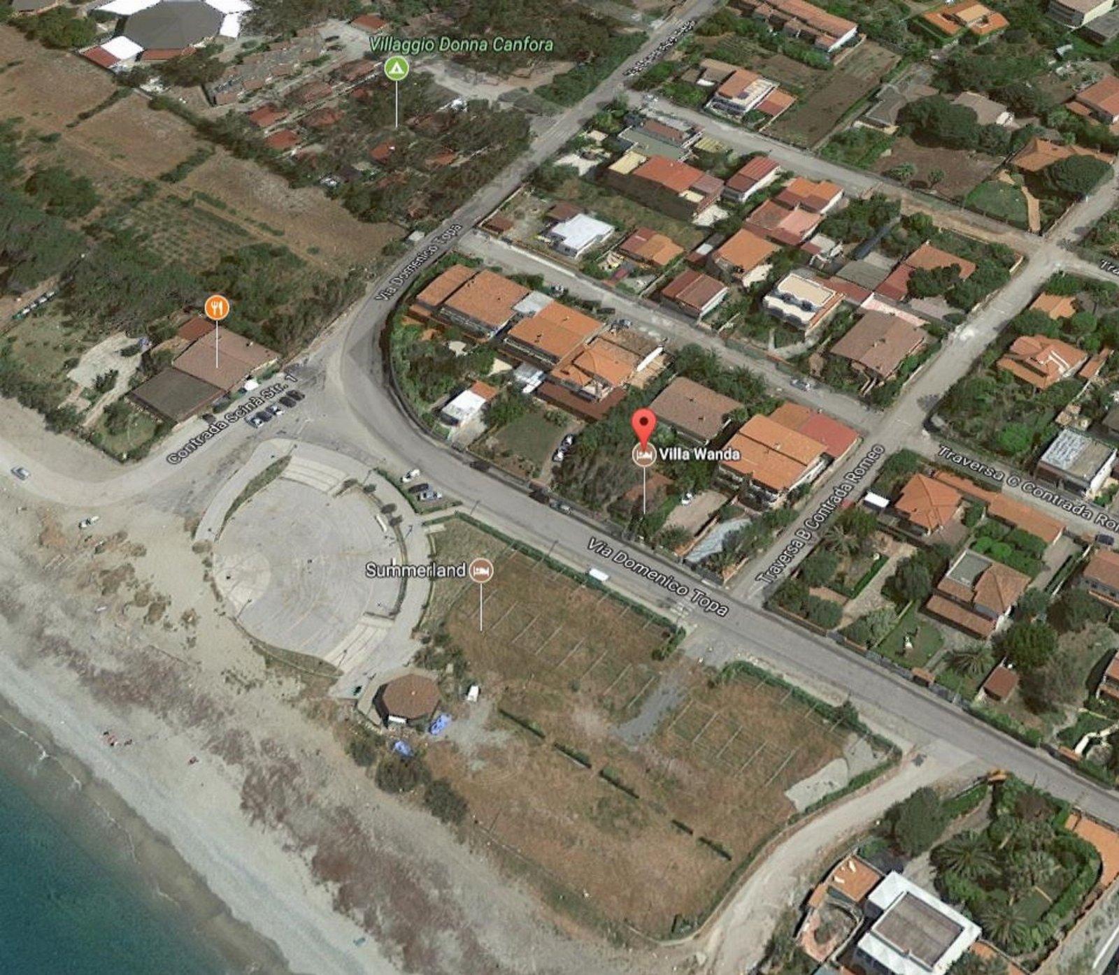 OCEANFRONT Vacation Rentals at Villa Wanda