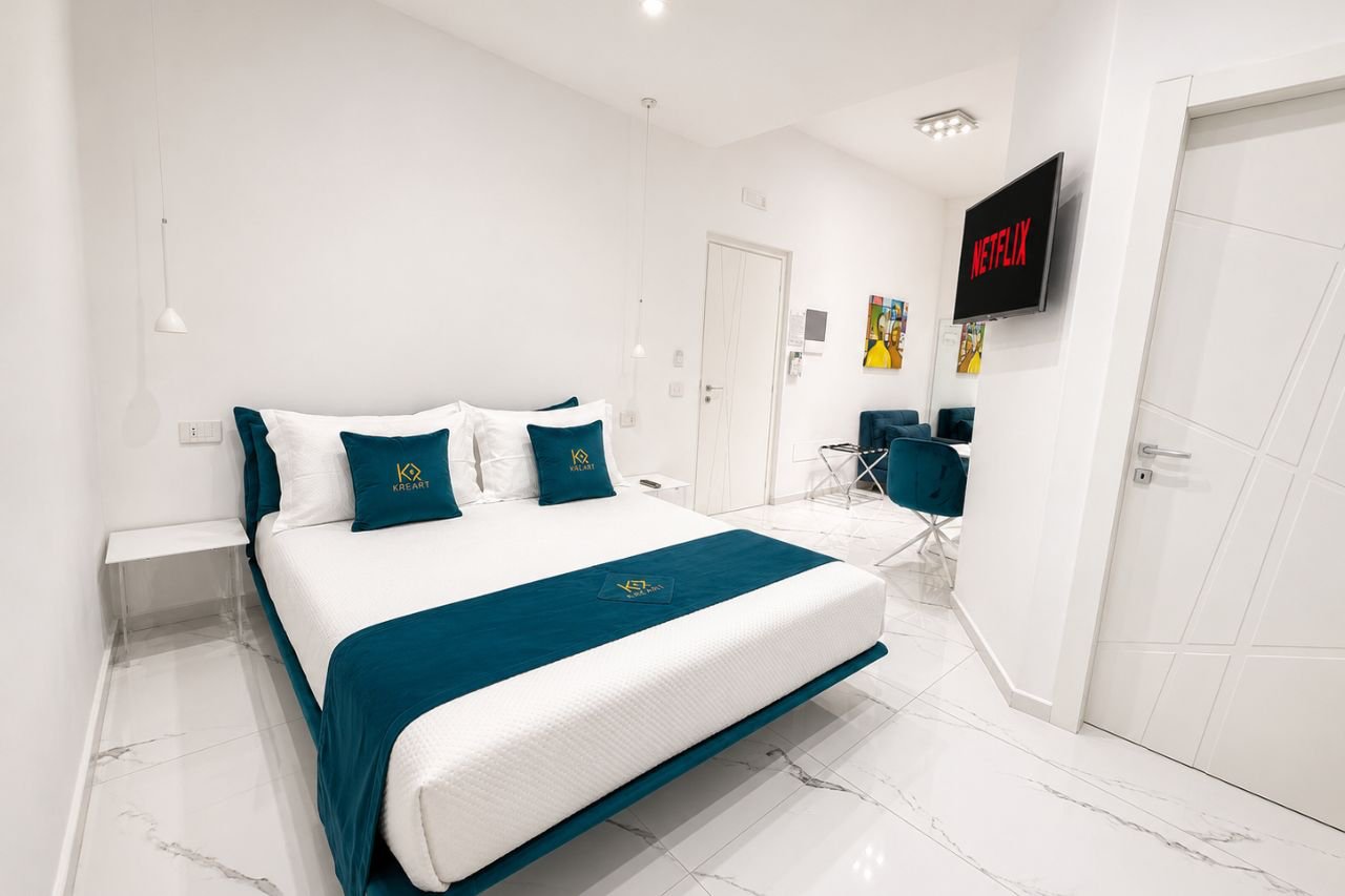 Kreart Boutique Suites & Deluxe Rooms in centro a Crotone
