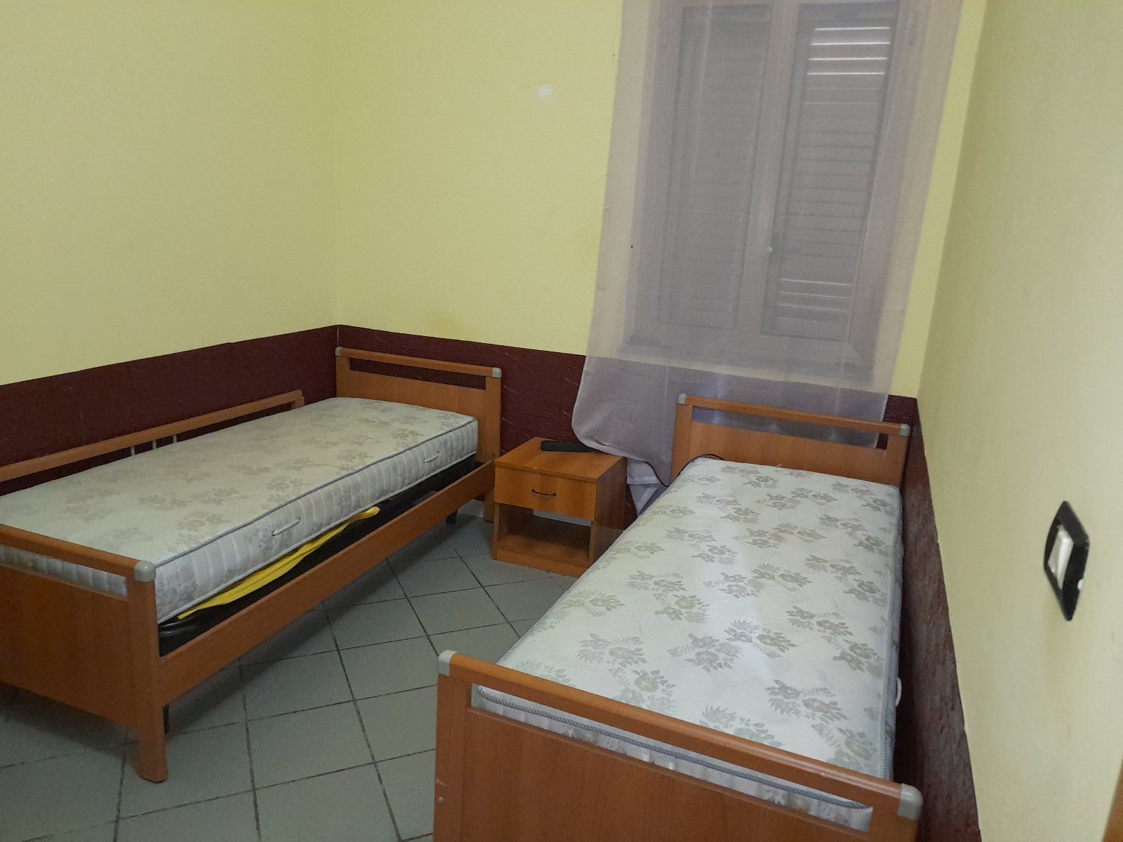 Ground-floor townhouse with private garden