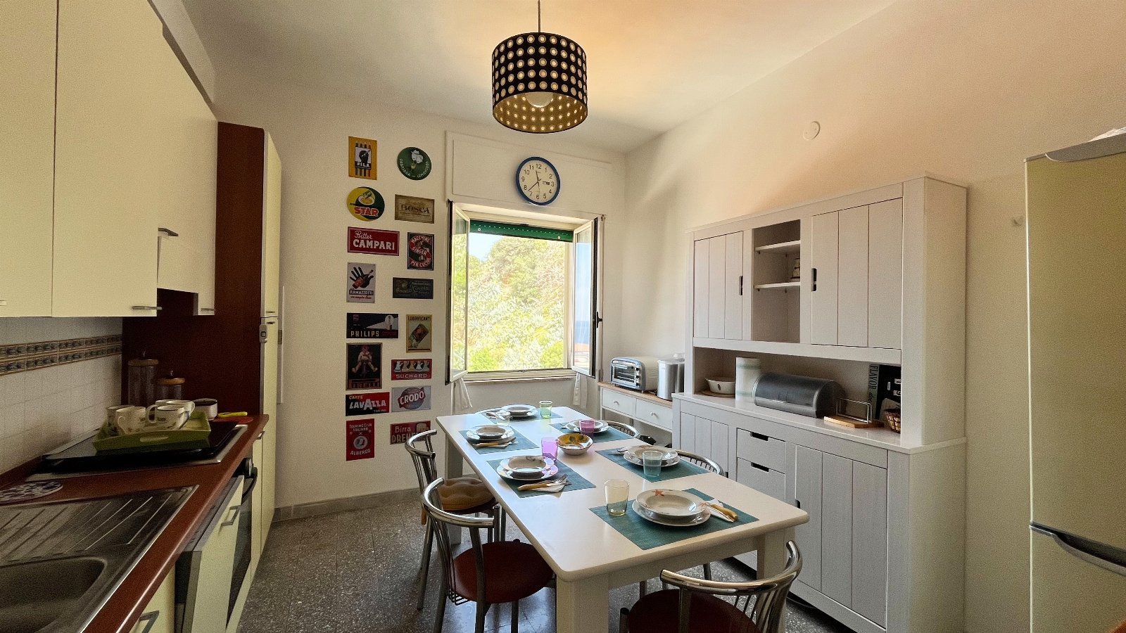 Apartment just a stone's throw from the sea