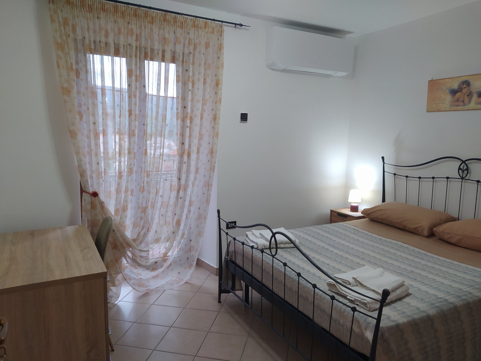 Antico Borgo - Via Middeo, 25