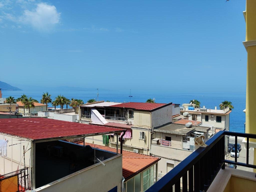 Rodzinny hotel 3-gwiazdkowy w Bagnara Calabra