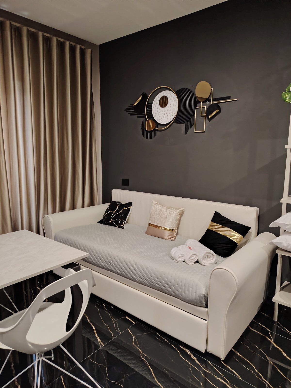 Prestige Elite holiday house