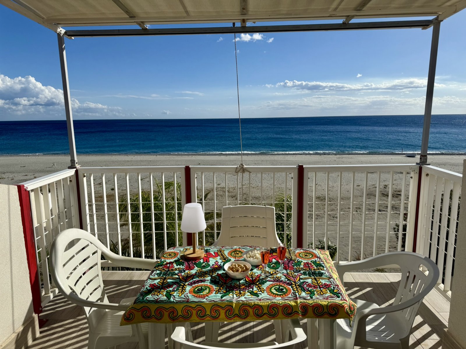 SanLorenzoBeach: Bezpośrednio przy plaży, weranda, 4 miejsca noclegowe