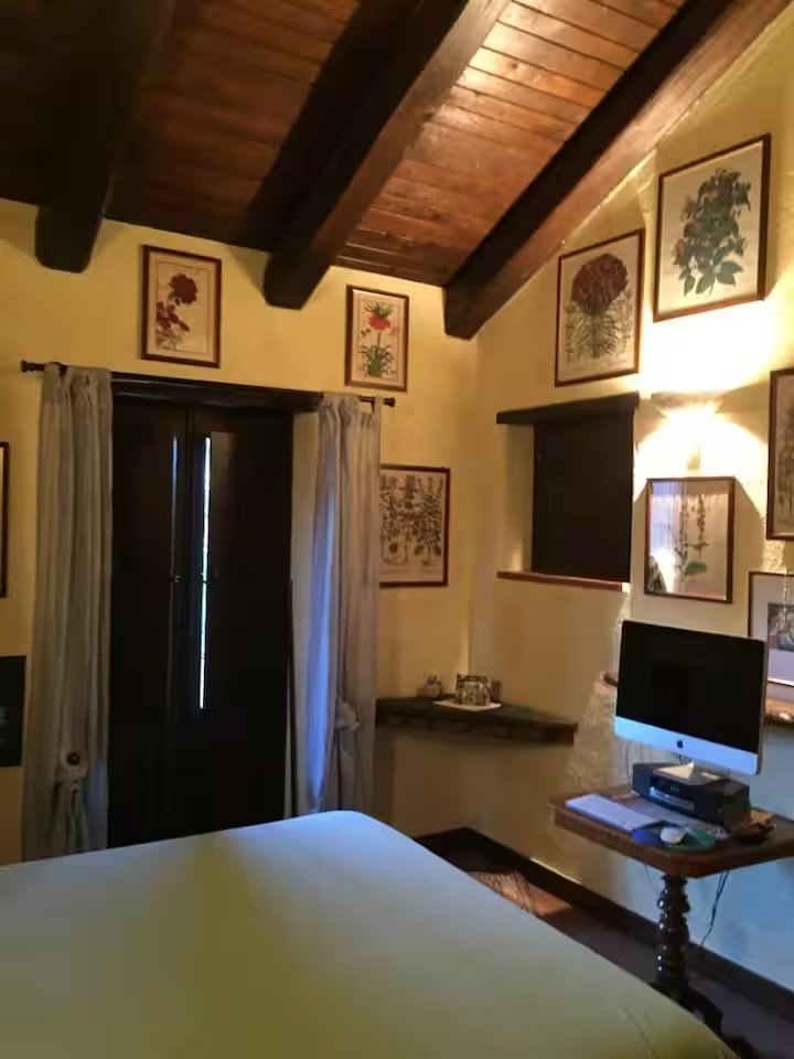 Villa mit Anwesen in den Hügeln von Siderno Superiore – zwischen Meer, Natur und Entspannung