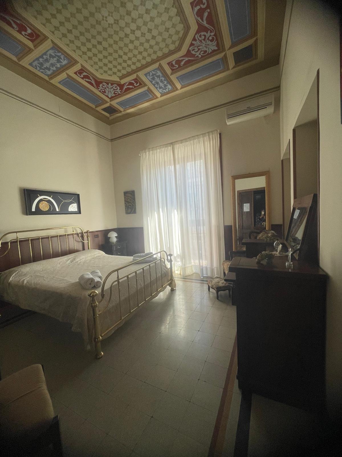 Encantadora residencia en Melito Porto Salvo, entre el centro histórico y el mar.