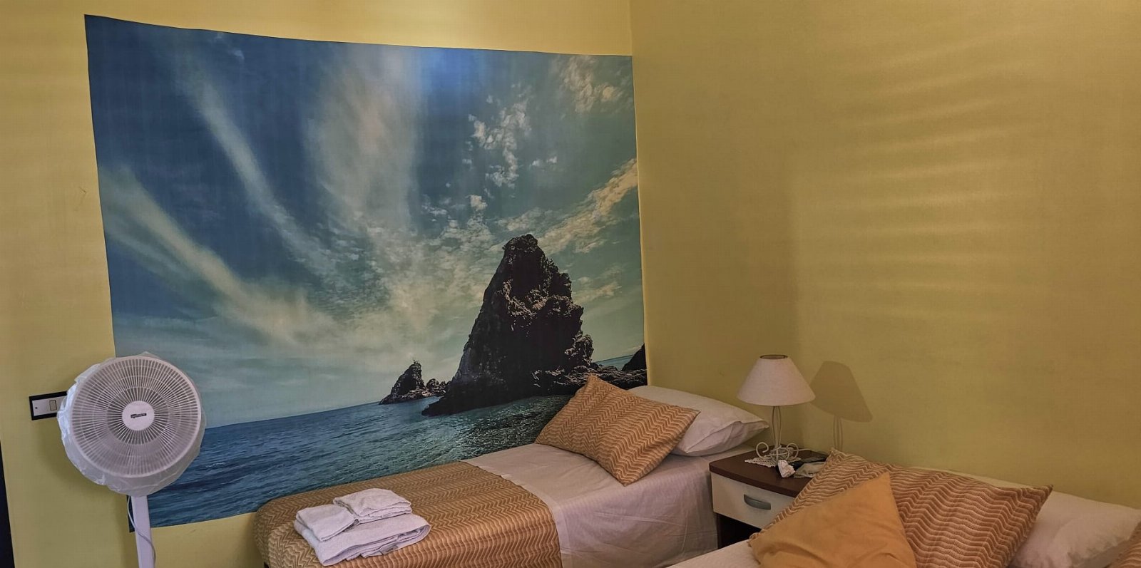 OCEANFRONT Vacation Rentals at Villa Wanda