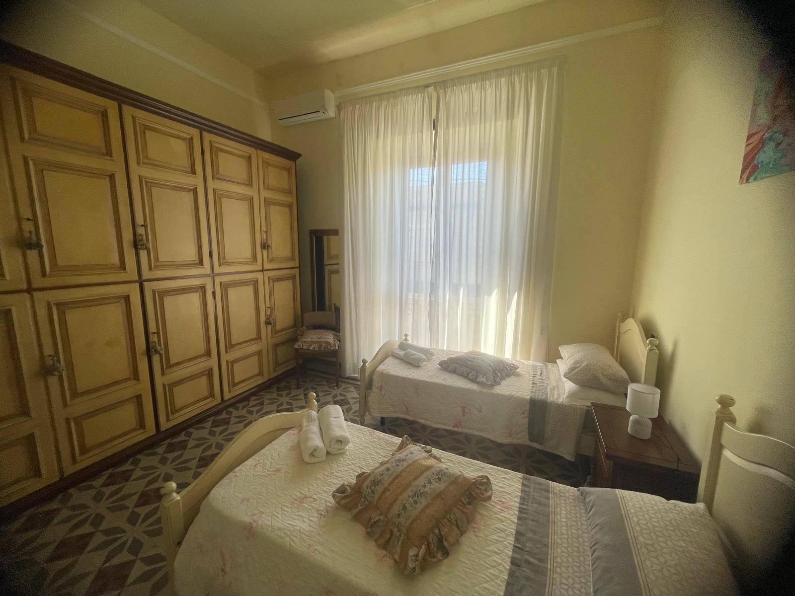 Encantadora residencia en Melito Porto Salvo, entre el centro histórico y el mar.