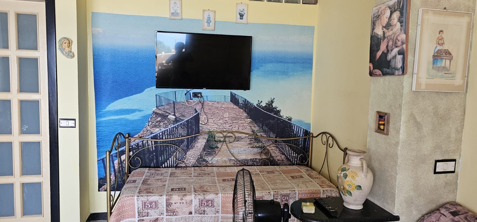 OCEANFRONT Vacation Rentals at Villa Wanda