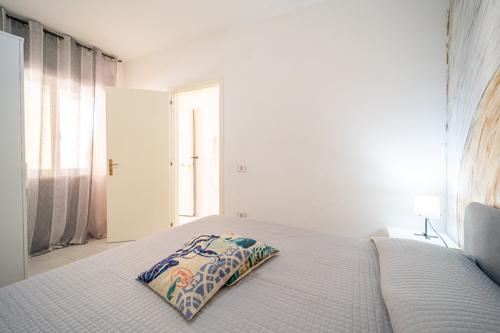 Mini-appartement met terras en zeezicht