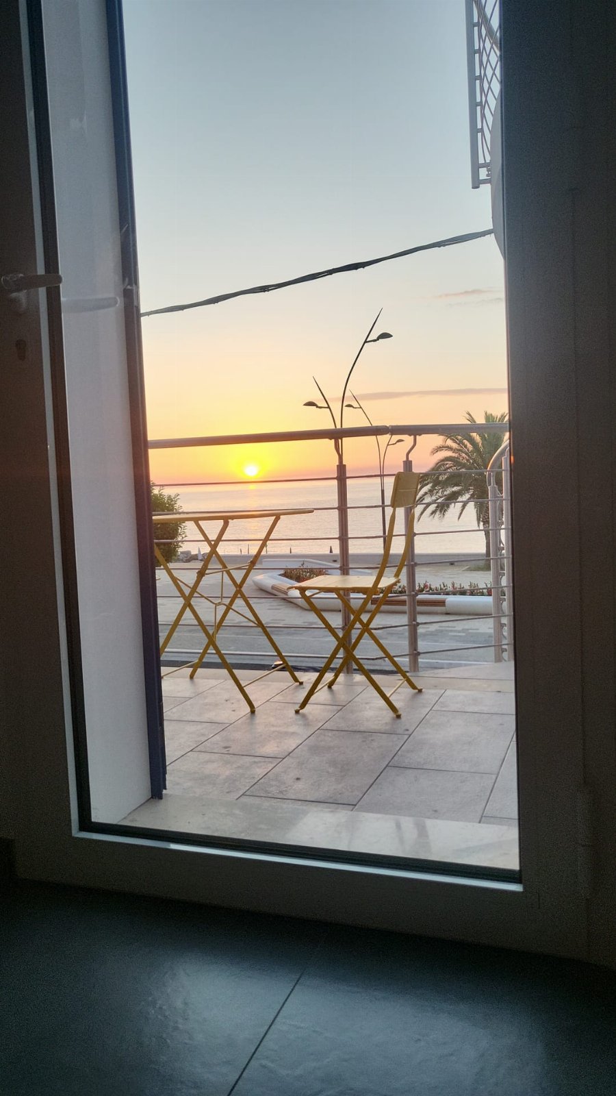 FRONTE MARE ECOSOSTENIBILE
