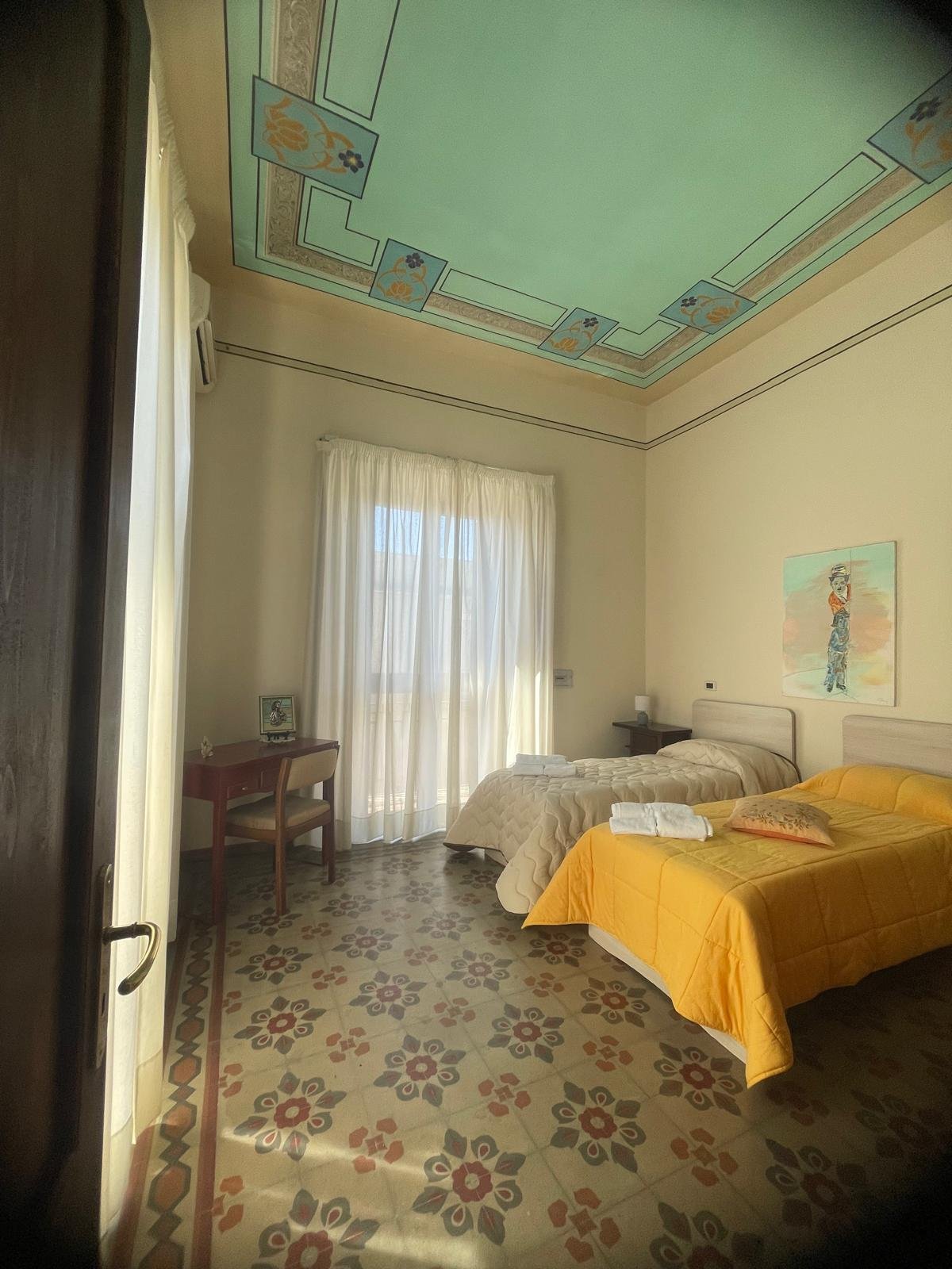 Encantadora residencia en Melito Porto Salvo, entre el centro histórico y el mar.