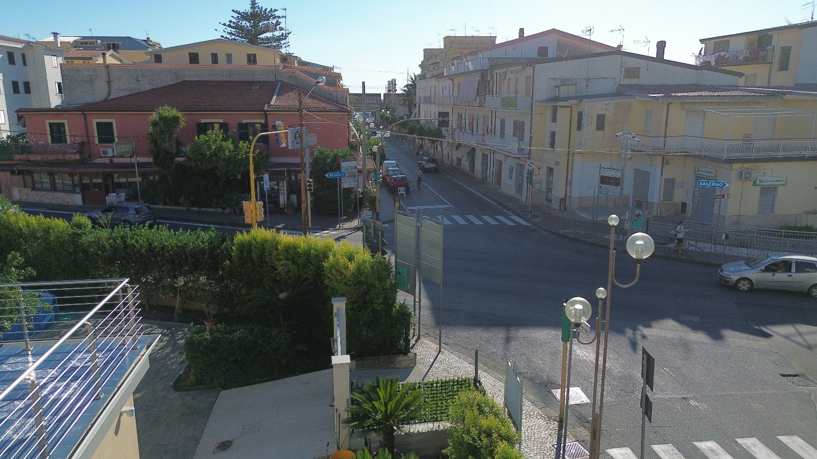 VILLA REGINA MARGHERITA - In Amantea (CS), im Stadtzentrum und nur einen Katzensprung vom Meer entfernt