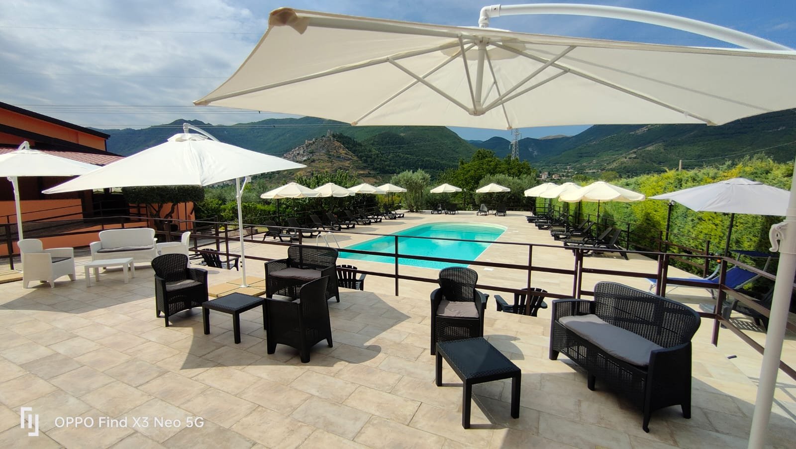 Villa with swimming pool