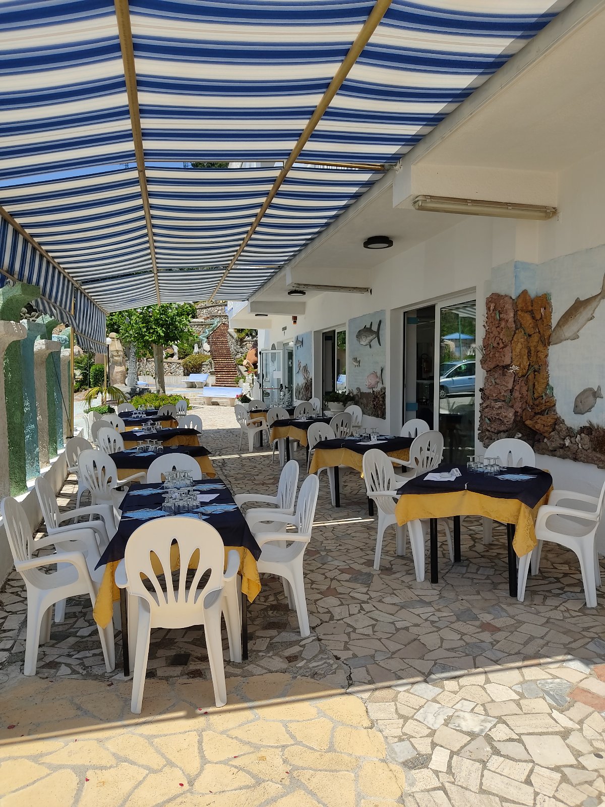 HOTEL RISTORANTE LA CARRUBA CETRARO (CS)