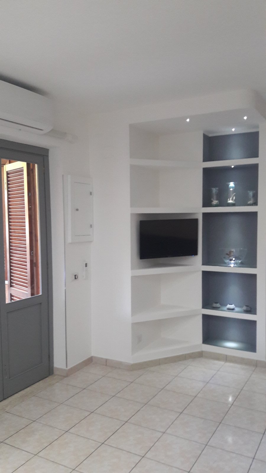 Garden Apartment Just Steps from the Sea