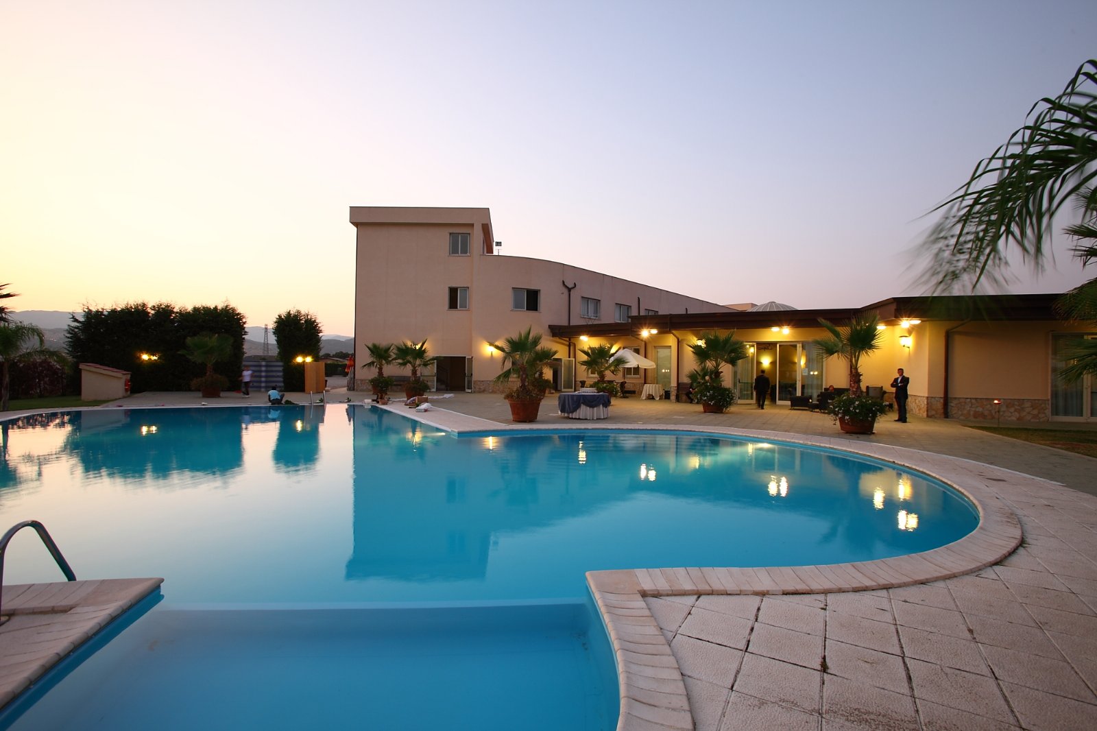 Splendide complexe hôtelier avec une vue magnifique sur la mer de RIACE