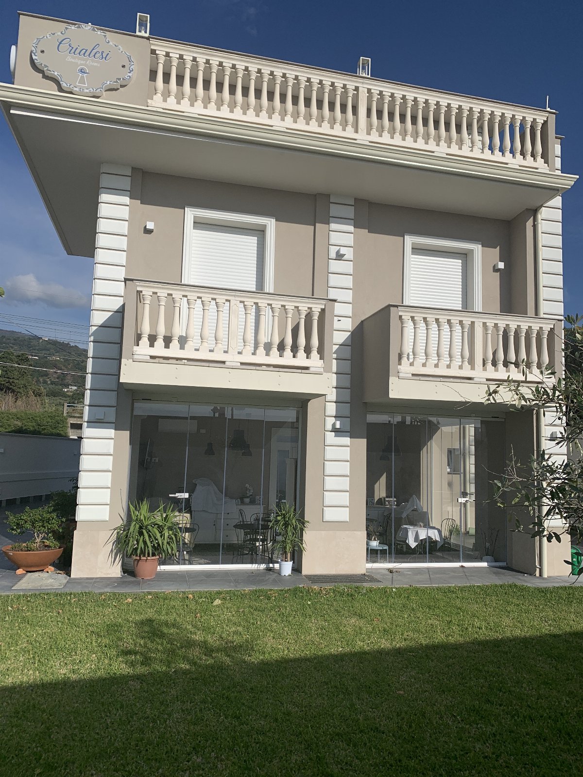 Crialesi Boutique Rooms